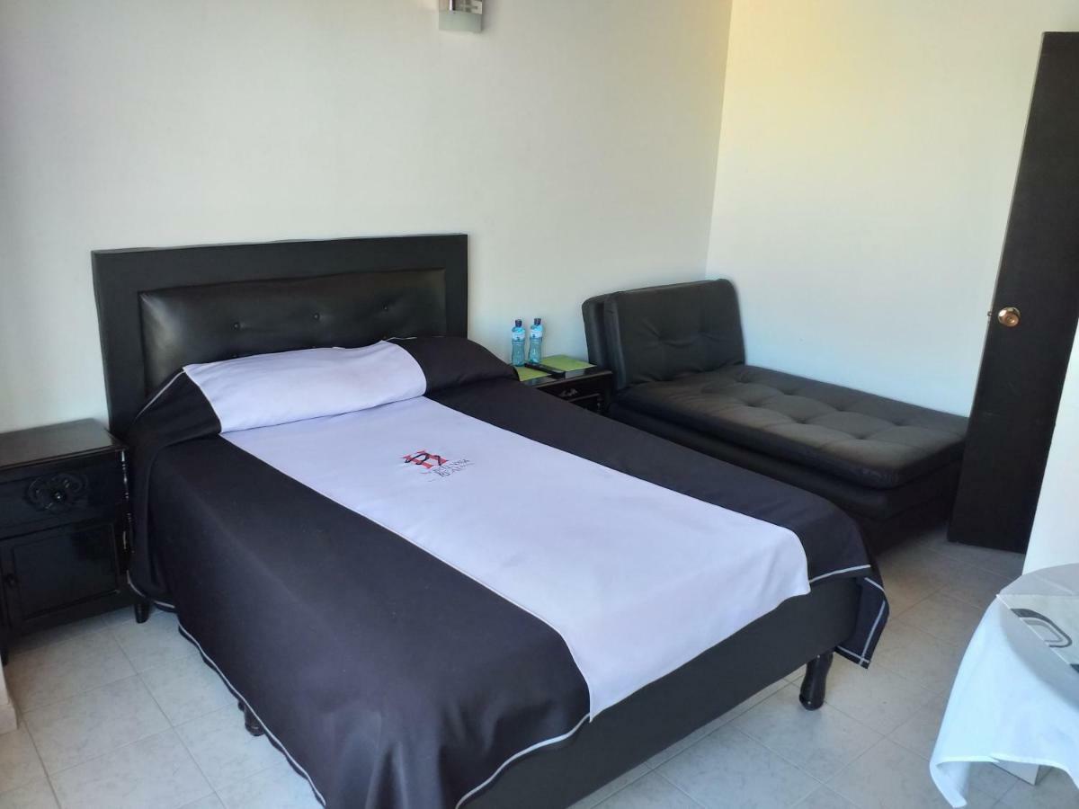 Hotel Hortensia Real Paipa Extérieur photo